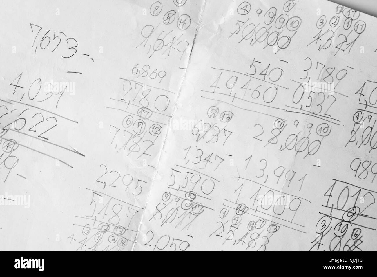 Mathe-Noten mit Handschrift Stockfoto