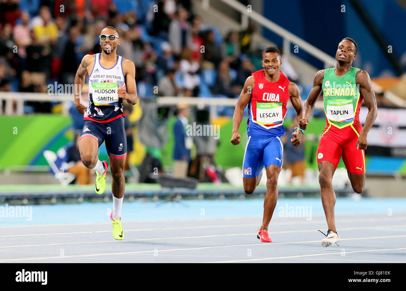 Der Brite Matthew Hudson-Smith (links), während die Männer 400m-Halbfinale am achten Tag der Olympischen Spiele in Rio, Brasilien. Stockfoto