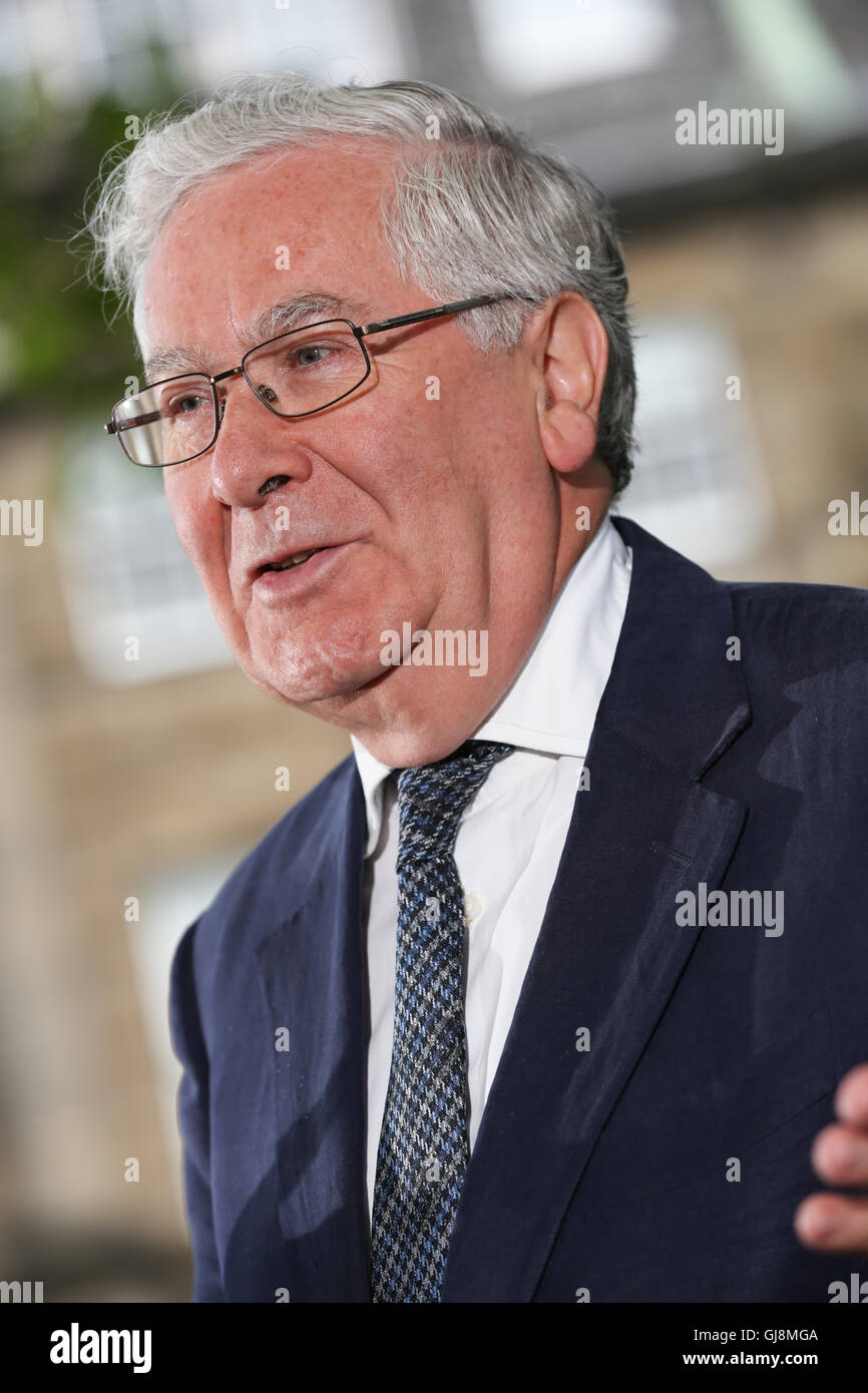 Edinburgh, Schottland. 13. August 2016.  Mervyn King, Ex-Gouverneur der Bank of England am Edinburgh Buch-Festival.   Brian Wilson/Alamy Live-Nachrichten. Stockfoto