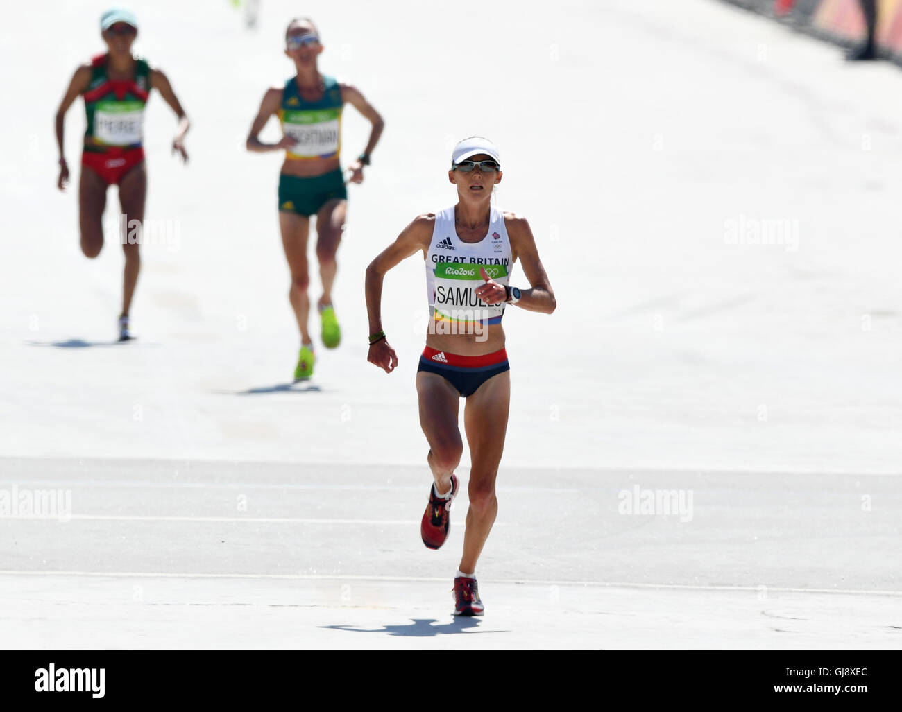 Rio De Janeiro, Brasilien. 14. August 2016. Sonia Samuels von Großbritannien in Aktion am Ende von der Frauen Marathon von sportlich, Leichtathletik-Veranstaltungen während der Rio 2016 Olympischen Spiele im Sambodromo in Rio De Janeiro, Brasilien, 14. August 2016. Foto: Sebastian Kahnert/Dpa/Alamy Live News Stockfoto