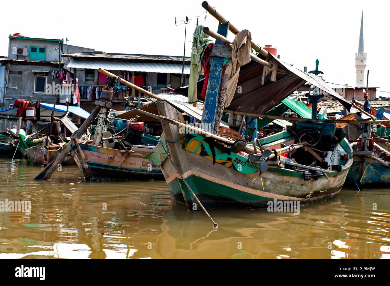 Slum In Jakarta Stockfotografie - Alamy