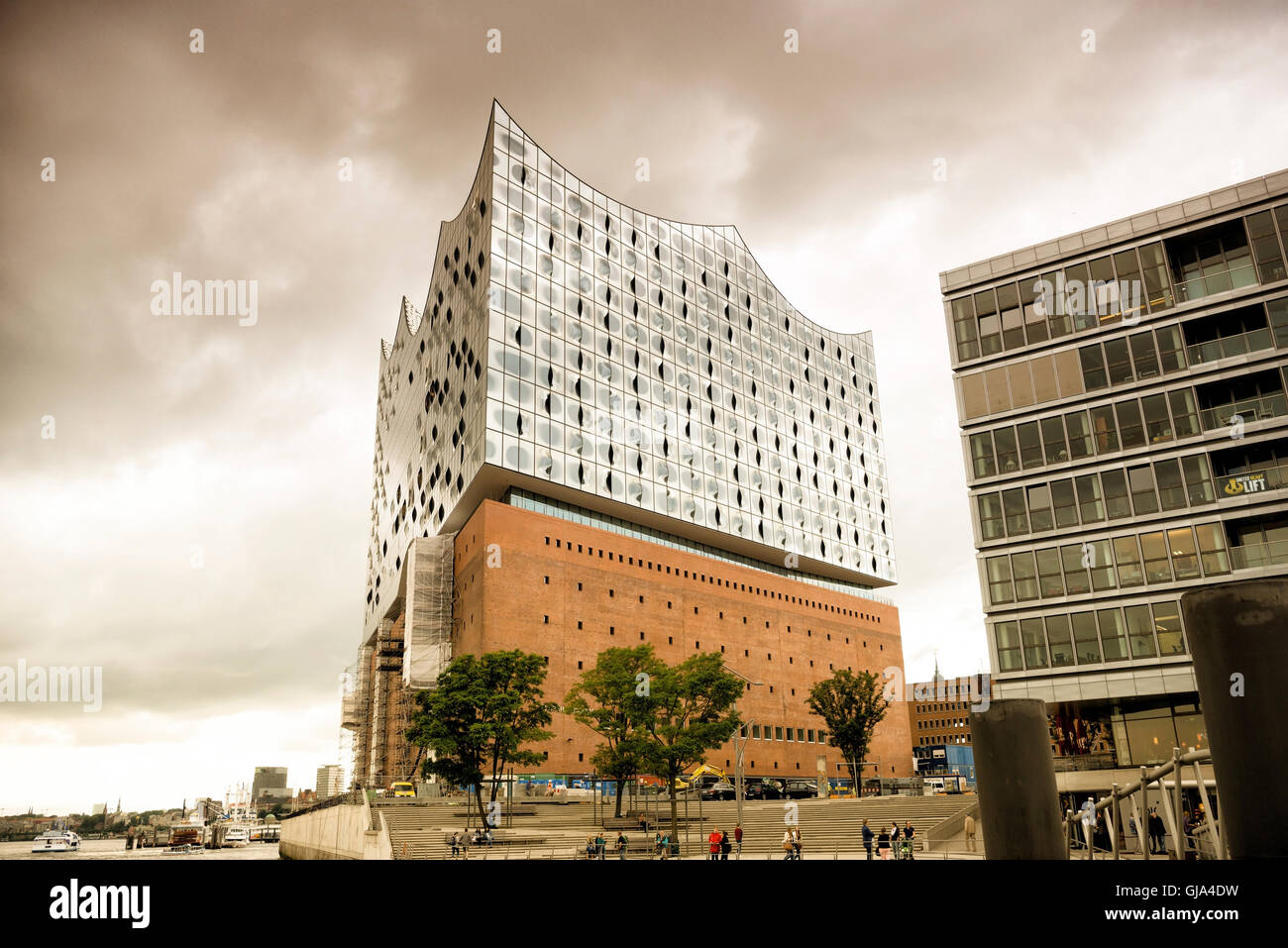 Elbphilharmonie Konzertsaal auf Elbe in Hamburg Deutschland Stockfoto