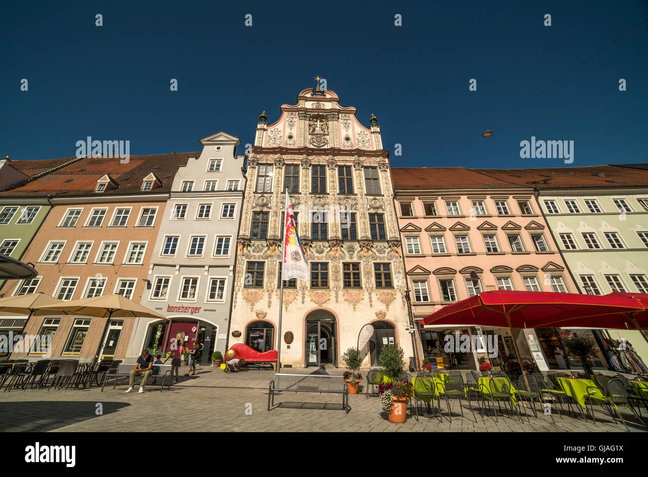 historischen Rathaus auf dem Hauptplatz der Altstadt Landsberg bin Lech, Oberbayern, Bayern, Deutschland, Europa Stockfoto