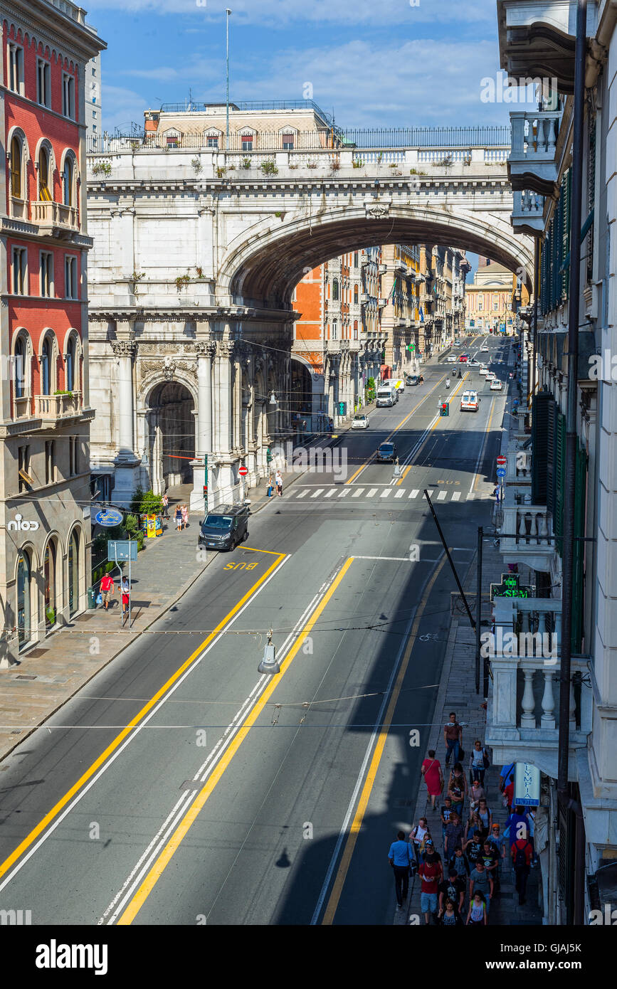 Ponte Monumentale in Via XX Settembre von Genua. Ligurien, Italien. Stockfoto