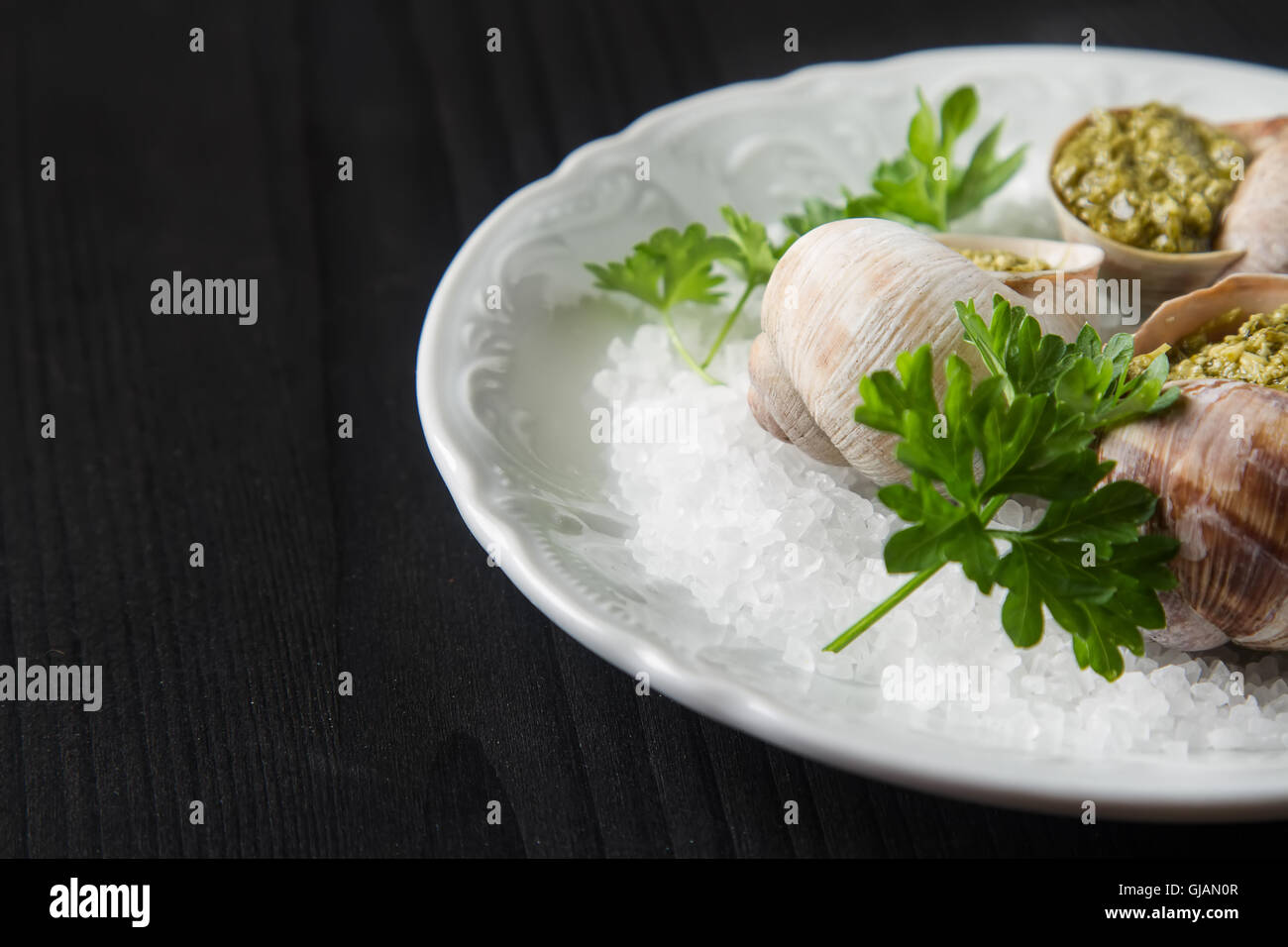 Großen Escargots de Bourgogne - gebackenen Schnecken mit ...