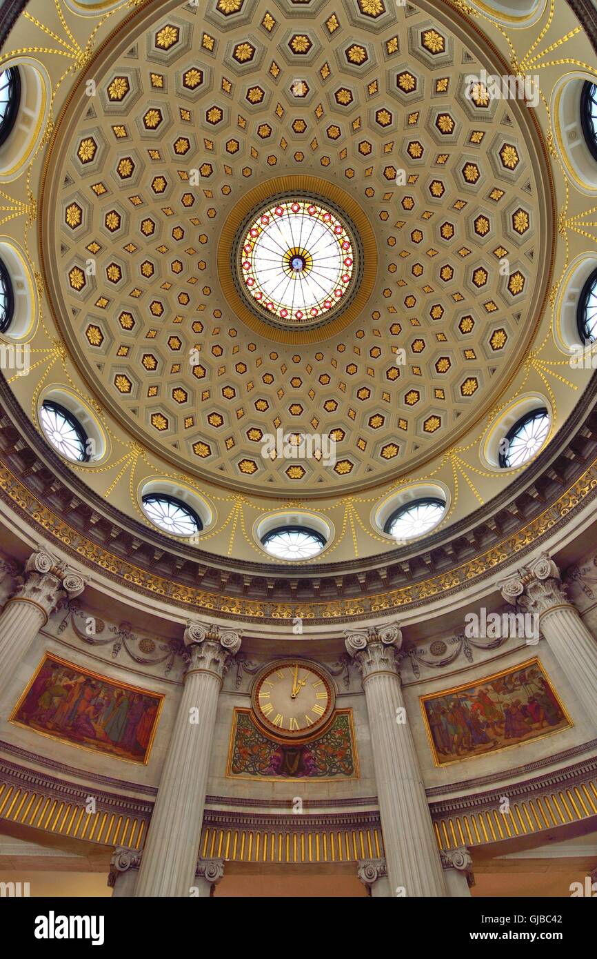 Die reich verzierten Kuppel der Dublin City Hall, Irland. Stockfoto