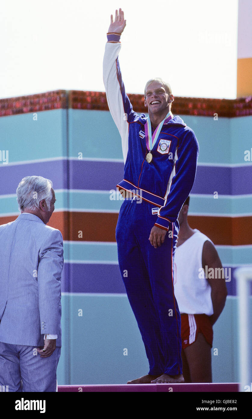 Kalifornien - Los Angeles - 1984 Olympischen Sommerspiele. USA Männer schwimmen. Steve Lundquist, 100m Brust, Goldmedaille, NWR Stockfoto