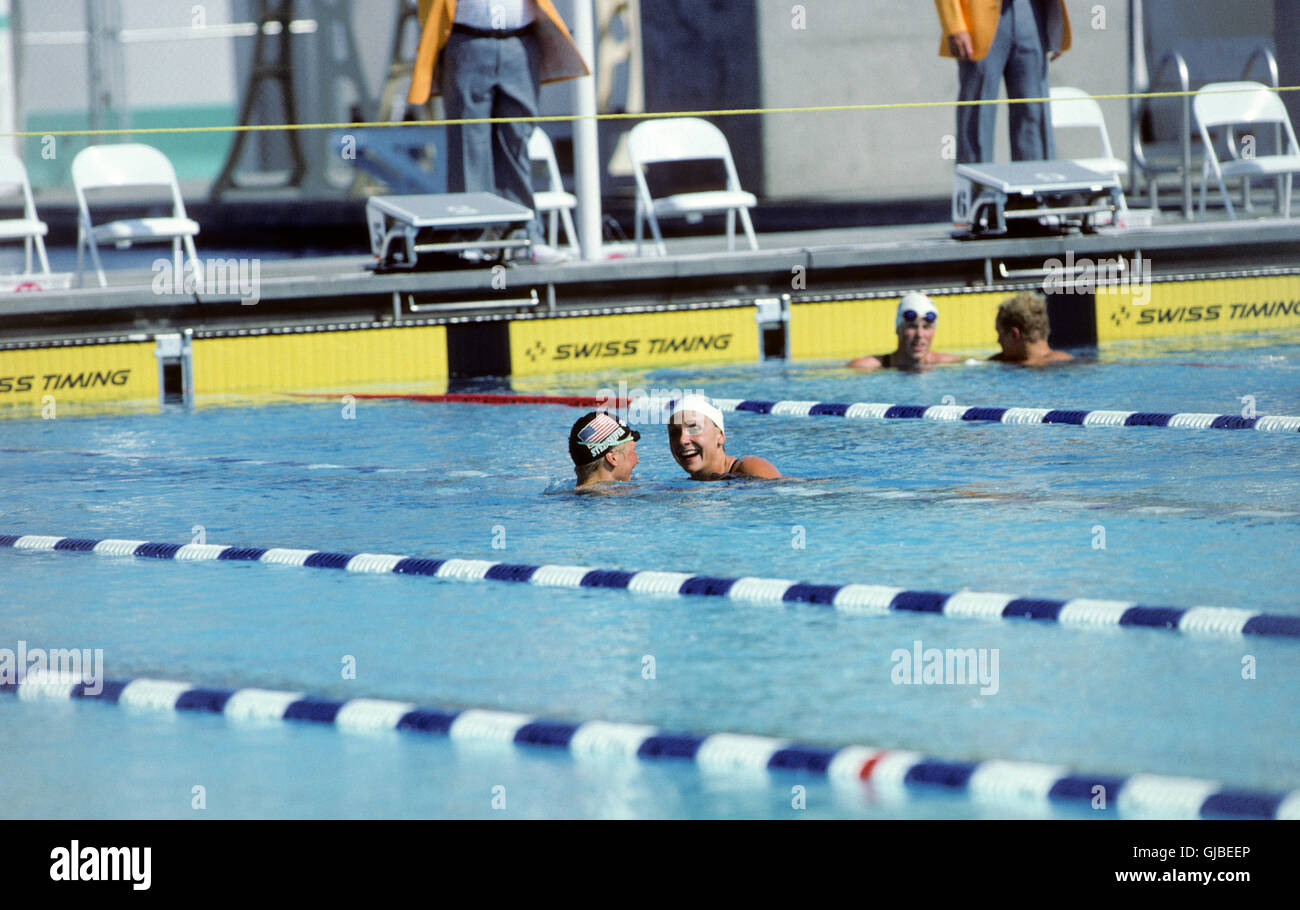 Kalifornien - Los Angeles - 1984 Olympischen Sommerspiele. USA Frauen schwimmen. Carrie Steinseifer, Nancy Hogshead, 100m Freistil Stockfoto