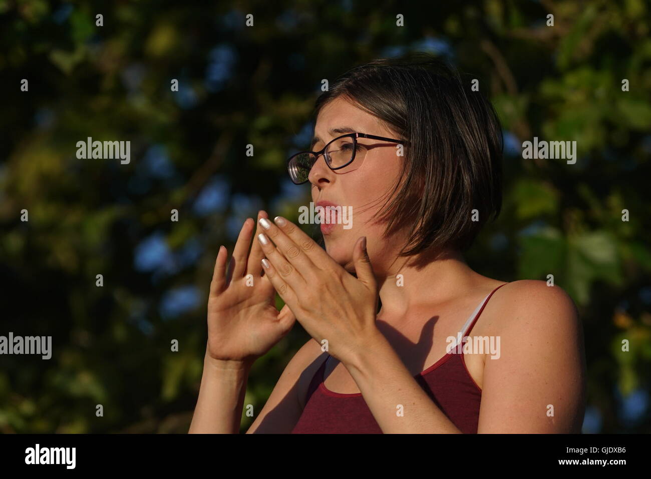 London, England, Vereinigtes Königreich. 15. August 2016. Referent bei der BAME Kundgebung zur Unterstützung der Jeremy Corbyns Wiederwahlkampagne als Labour Party Leader bei Highbury Fields, London, UK. Bildnachweis: Siehe Li/Alamy Live News Stockfoto