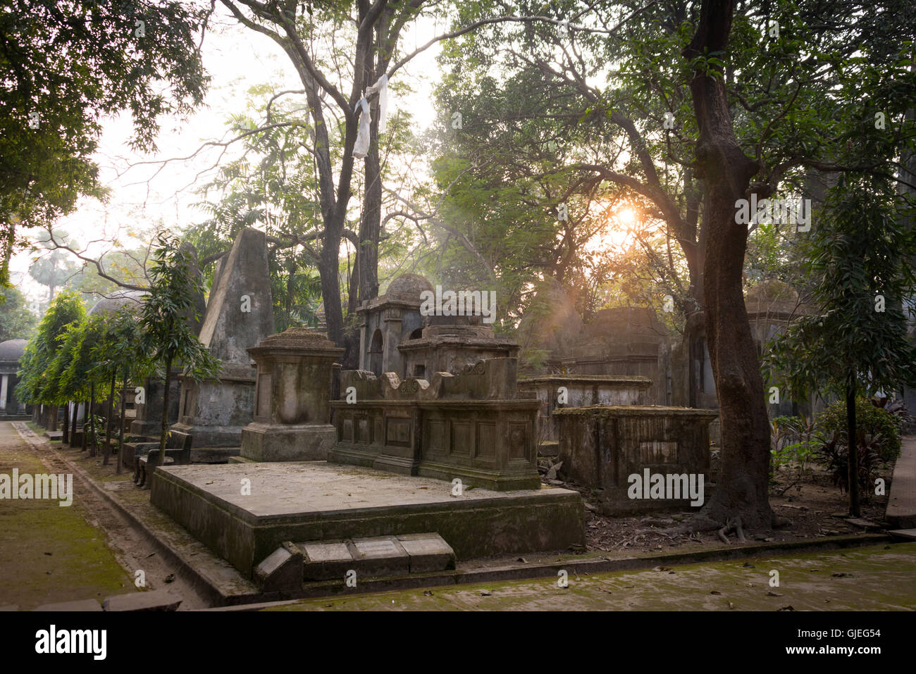 Ein Mausoleum im Park Street Cemetery, Kolkata, Indien Stockfoto