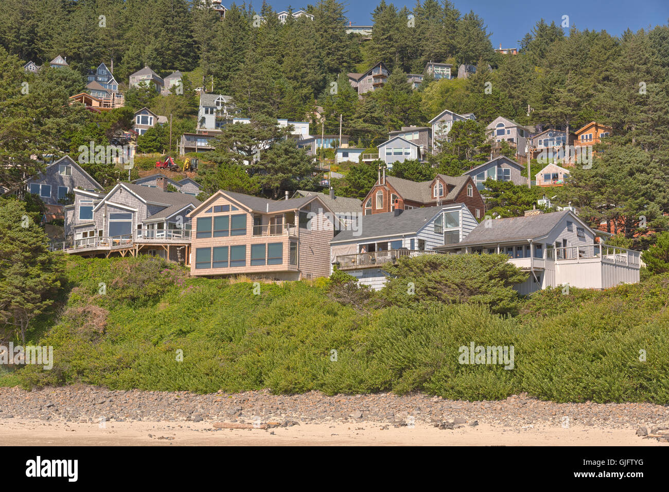 Oceanside Township an einem Hang Oregon Küste. Stockfoto