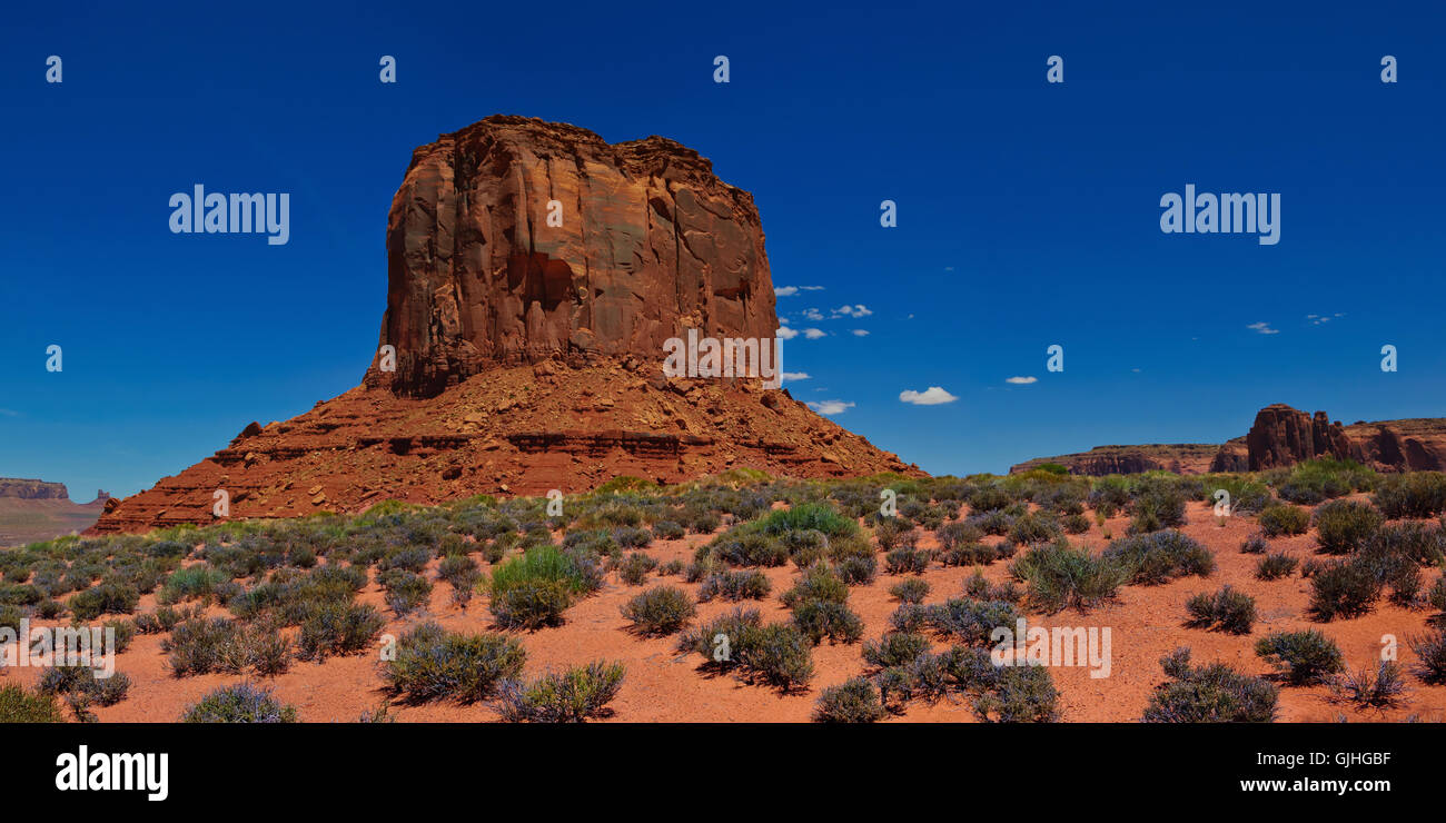 Mitchell Butte und Grey Whiskers, Monument Valley, Arizona Utah Border, USA Stockfoto