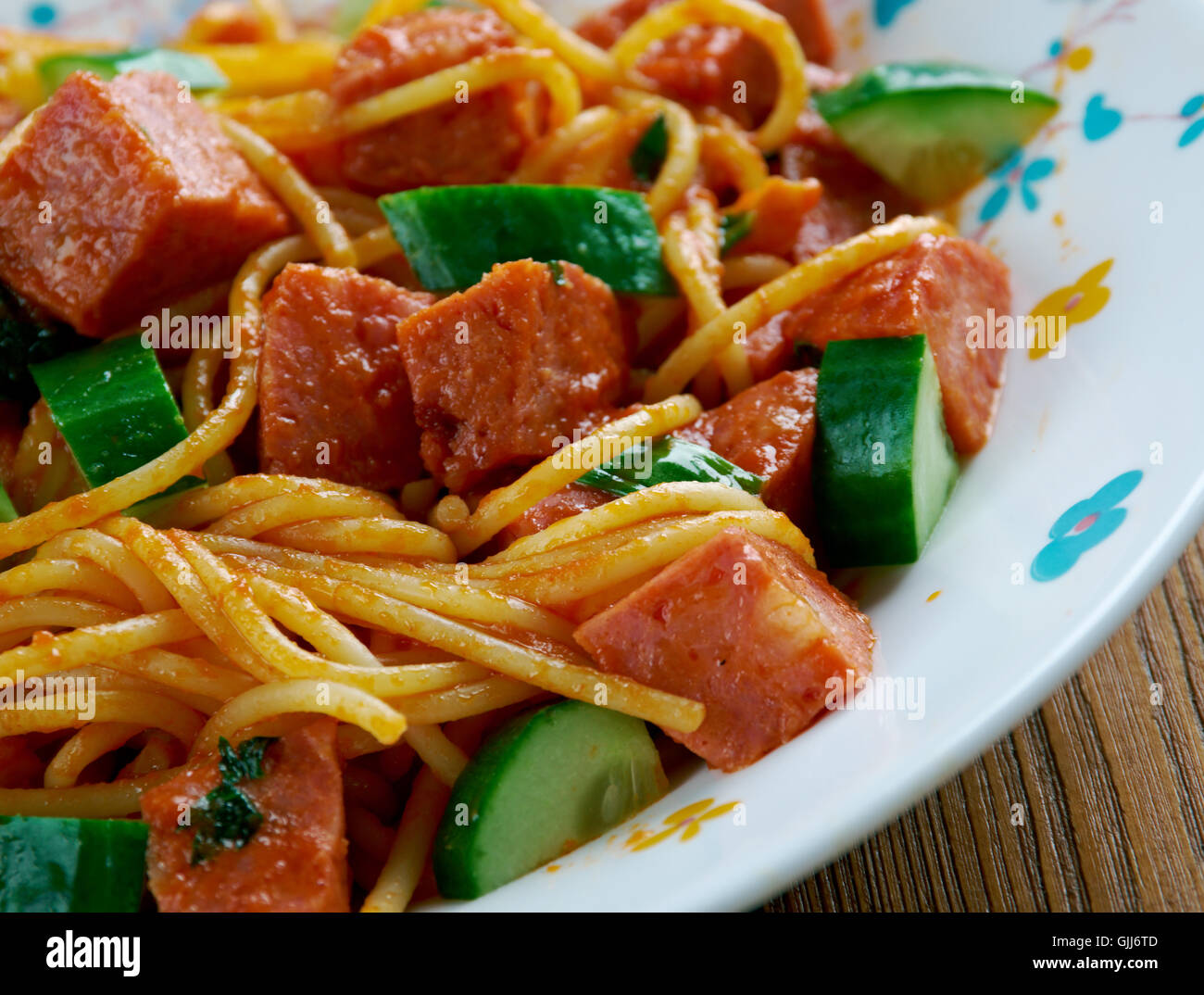 Kreolischer salat -Fotos und -Bildmaterial in hoher Auflösung – Alamy