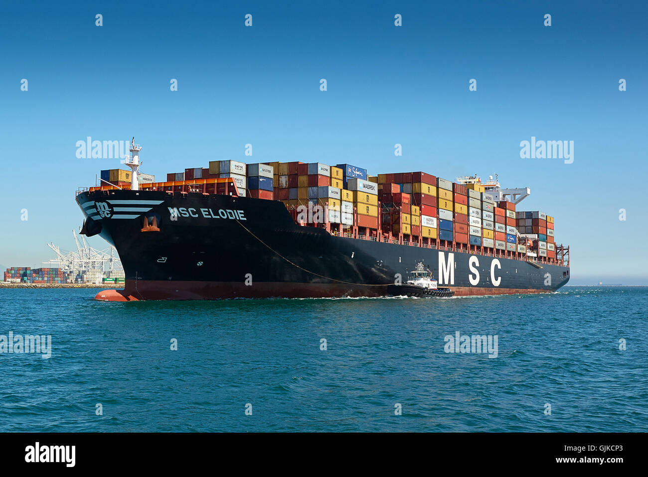 Containerschiff im containerterminal long beach -Fotos und ...