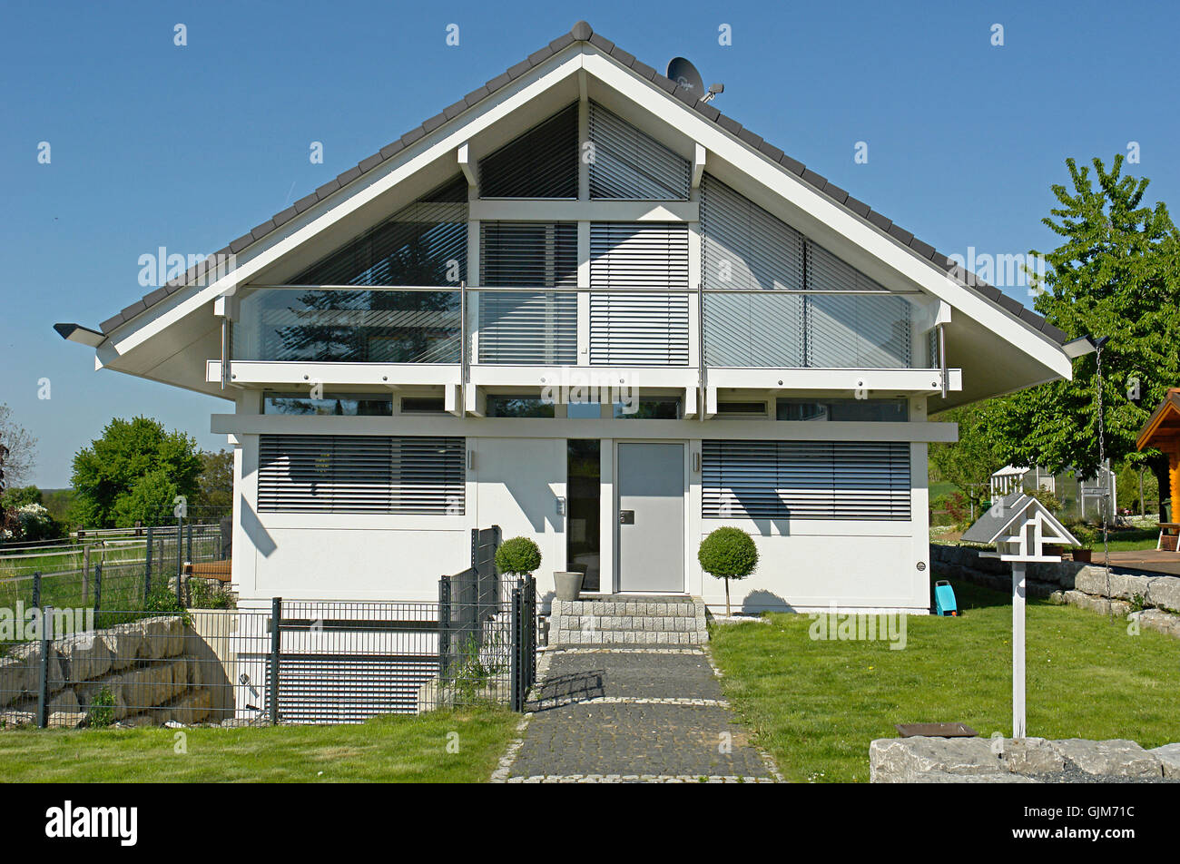 Moderne moderne villa Stockfoto