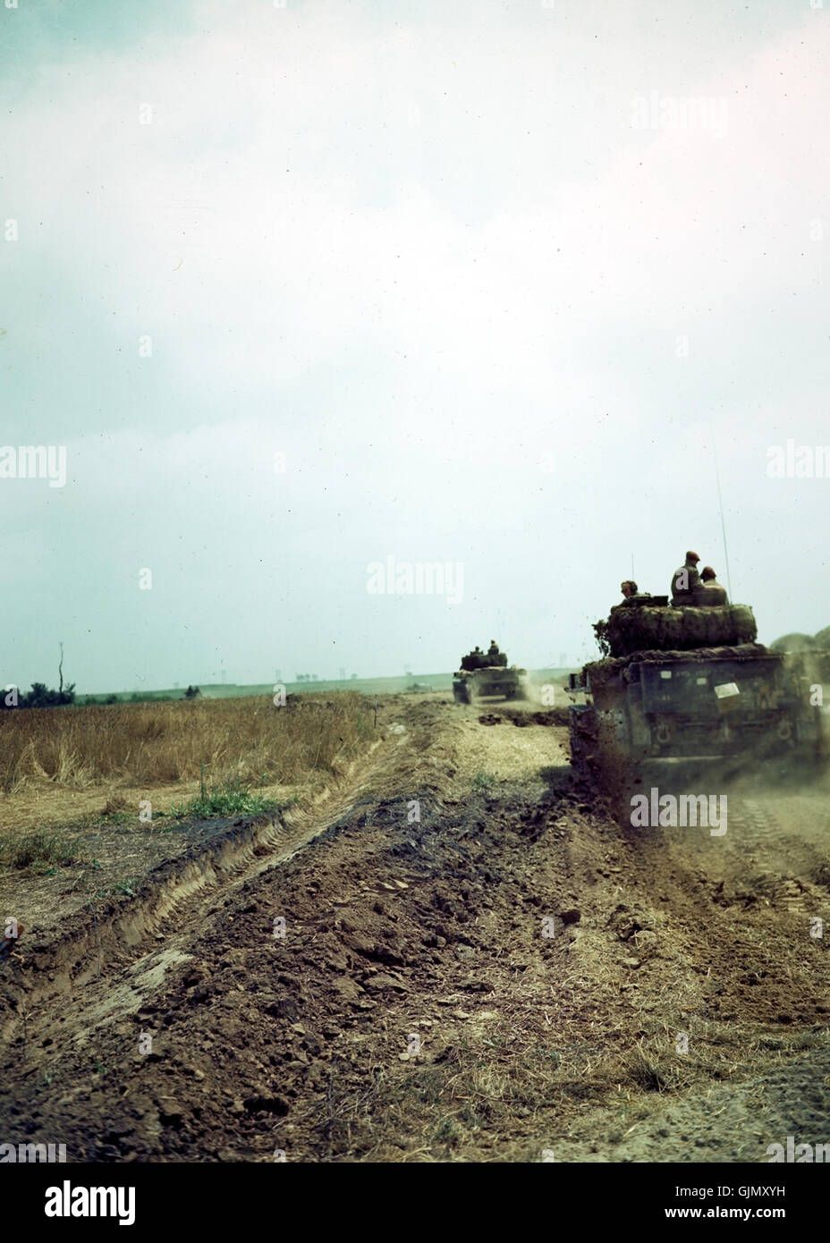 Dieses Dokument bezieht sich auf kanadische Soldaten, die während des Zweiten Weltkriegs im Süden von Caen dienten. Es unterstreicht ihre Rolle in der Schlacht in der Normandie und ihren Beitrag zur Befreiung Frankreichs von der Nazi-Besatzung. Stockfoto