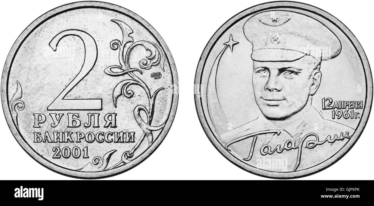 Die 2-Rubel-Münze erinnert an Yuri Gagarin, den ersten Menschen im Weltraum, der 2001 ausgegeben wurde. Die Münze zeigt ein Porträt von Gagarin, das seine historische Leistung in der Weltraumforschung und dem sowjetischen Raumfahrtprogramm feiert. Stockfoto