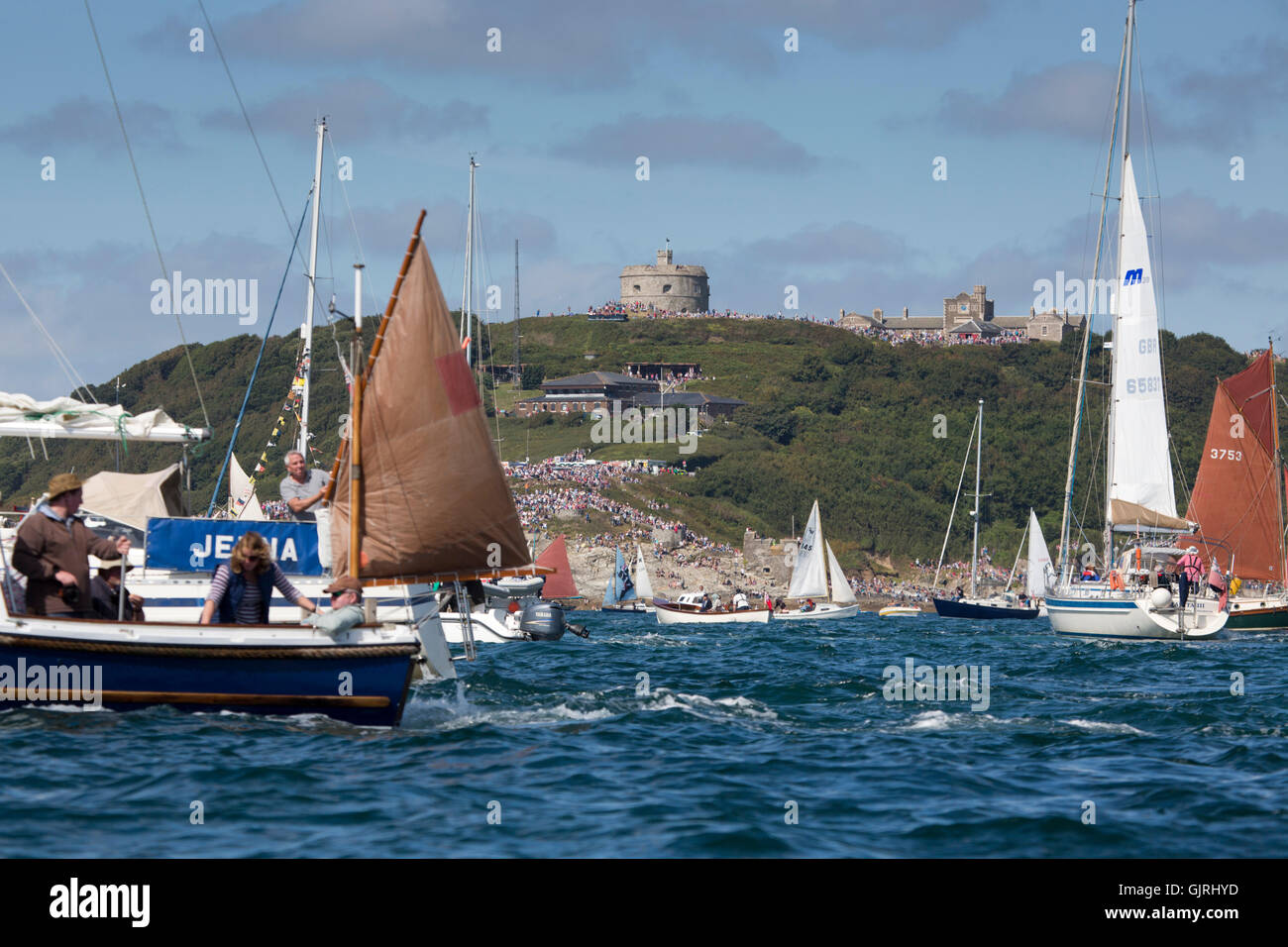 Großsegler; Massen und Boote Regatta; Falmouth 2014 Cornwall; UK Stockfoto