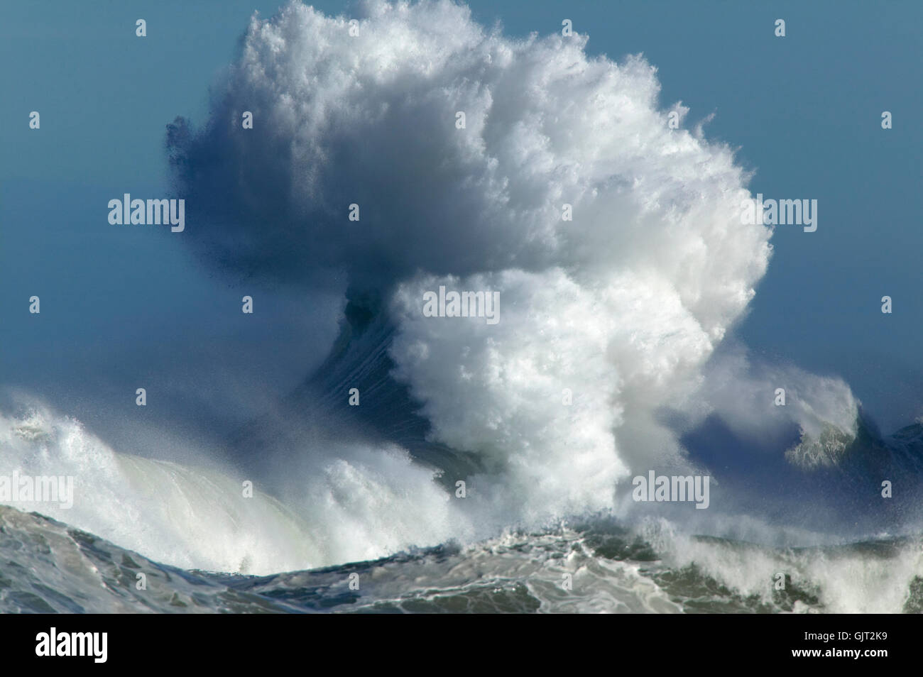 Wellen-Sturm-Sturm Stockfoto