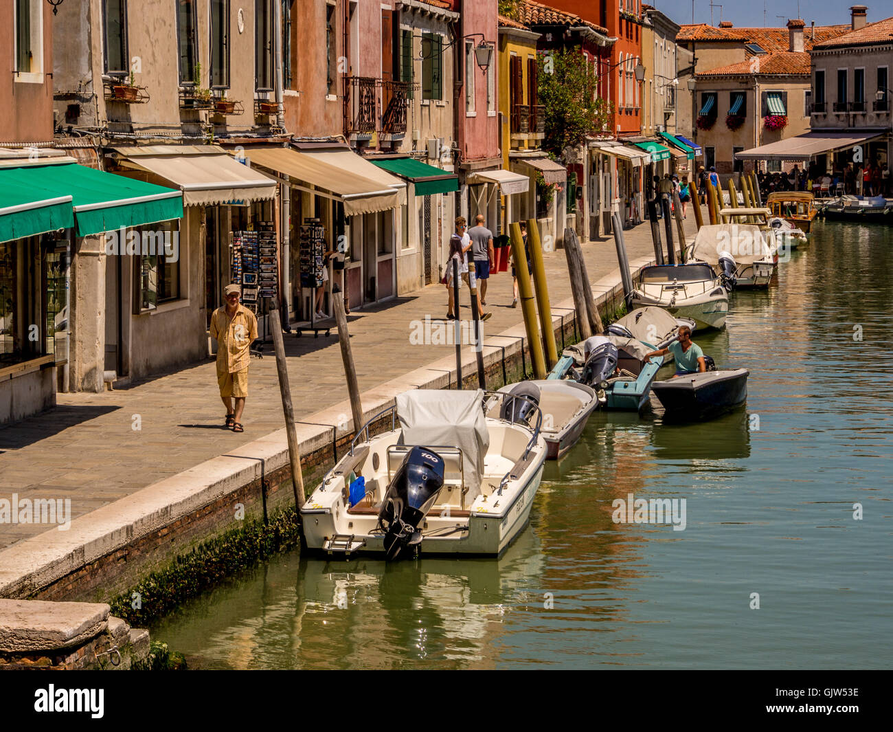 Fondamenta dei Vetrai entlang des Kanals. Murano, Italien. Stockfoto