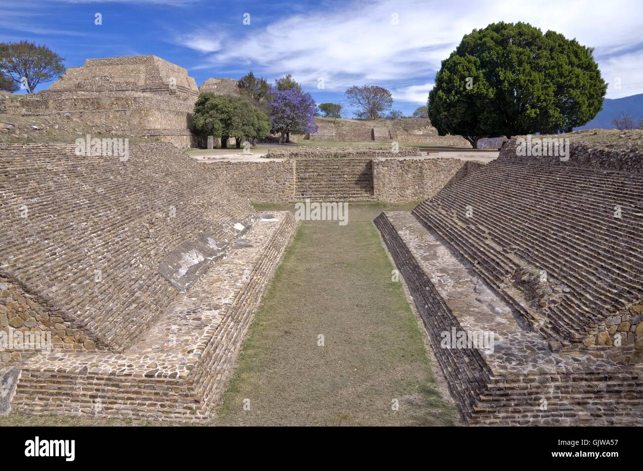 Monte alban ruine oaxaca Fotos und Bildmaterial in hoher Auflösung