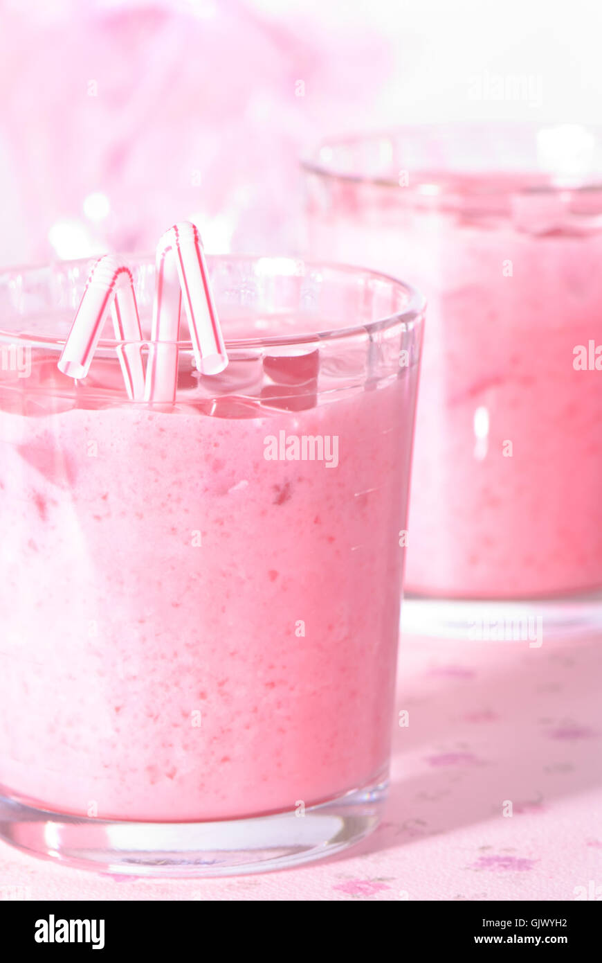 Obst Saft Erdbeere Stockfoto