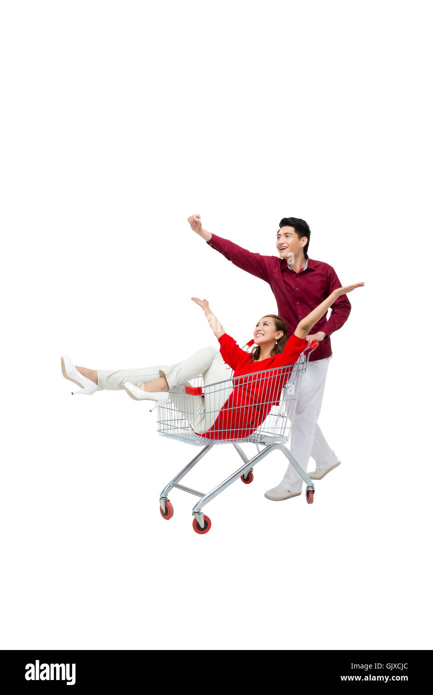 Studio gedreht, junge Paare und Warenkorb Stockfoto