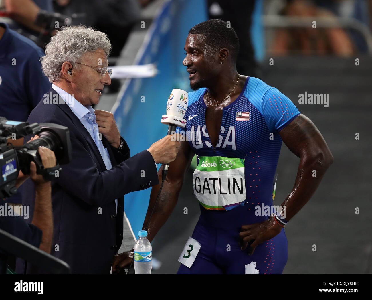 USAS Justin Gatlin spricht im Olympiastadion am zwölften Tag der Olympischen Spiele in Rio, Brasilien zu drücken. Bild Datum: Mittwoch, 17. August 2016. Bildnachweis sollte lauten: Mike Egerton/PA Wire. NUR ZUR REDAKTIONELLEN VERWENDUNG Stockfoto