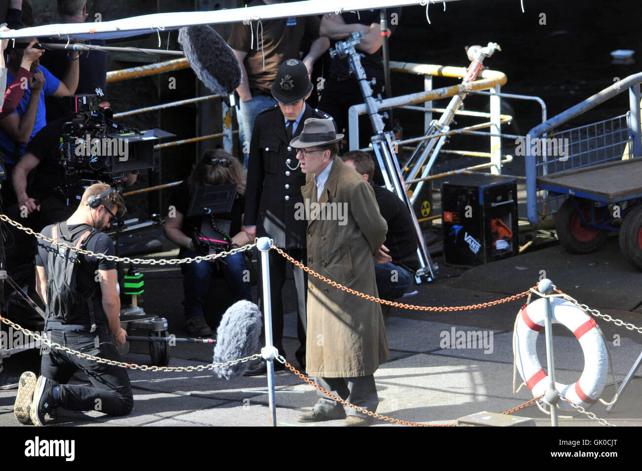 Tim Roth Dreharbeiten des BBC-Dramas "Rillington Place" Schottland mit: Tim Roth wo: Schottland, Vereinigtes Königreich: 20. April 2016 Stockfoto