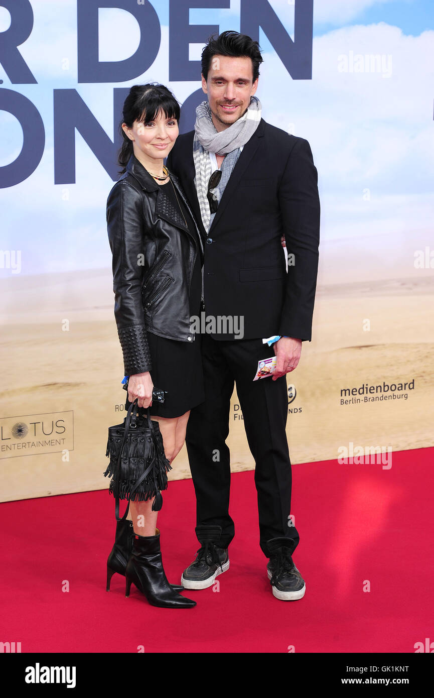 Premiere von "EIN HOLOGRAMMFREIE FÜR DEN KÖNIG" am Zoopalast.  Mitwirkende: Michelle Glick, Philipp Christopher wo: Berlin, Deutschland bei: 24. April 2016 Stockfoto