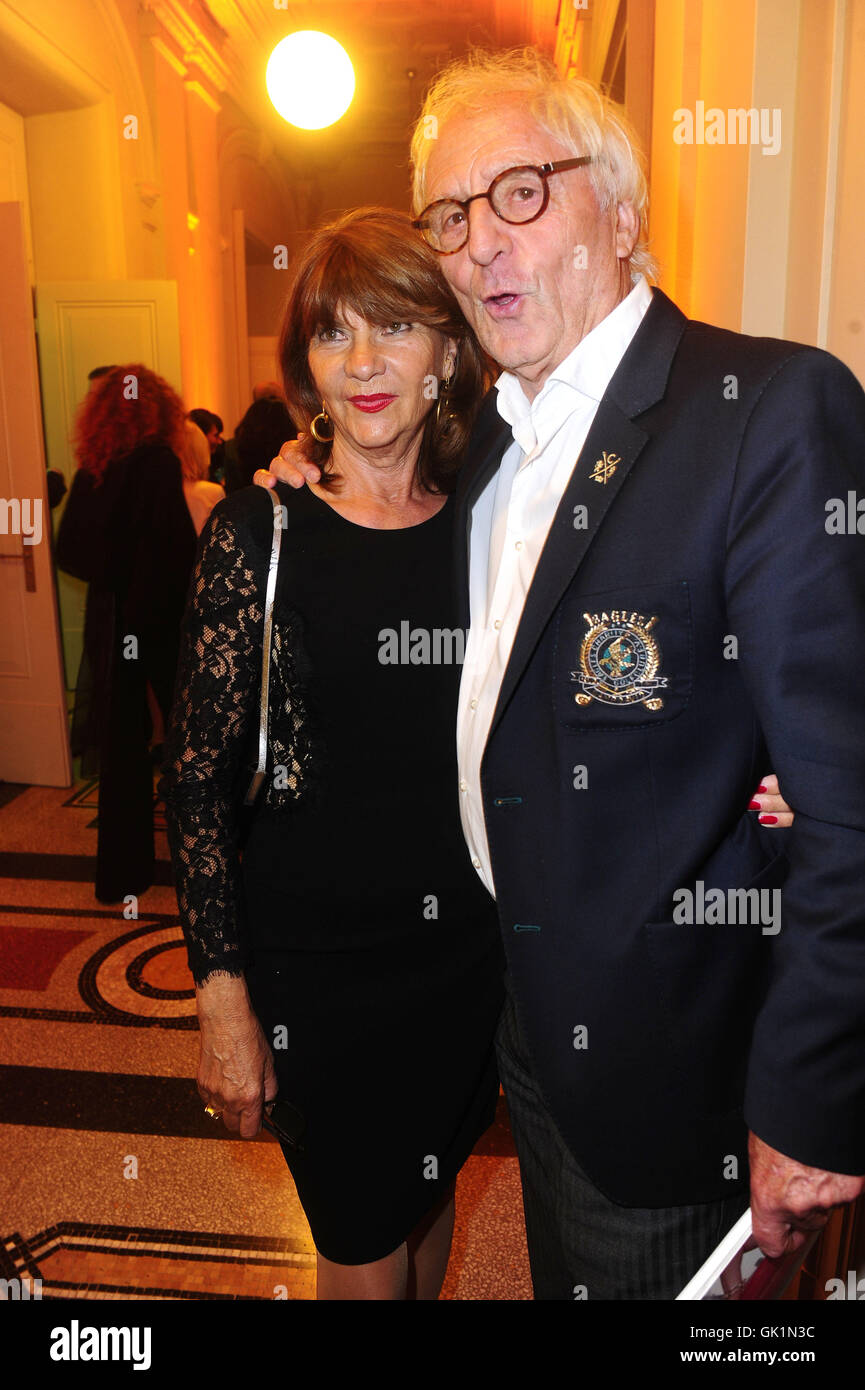 promis-in-der-eagles-charity-golfer-nacht-im-hotel-de-rome-mitwirkende