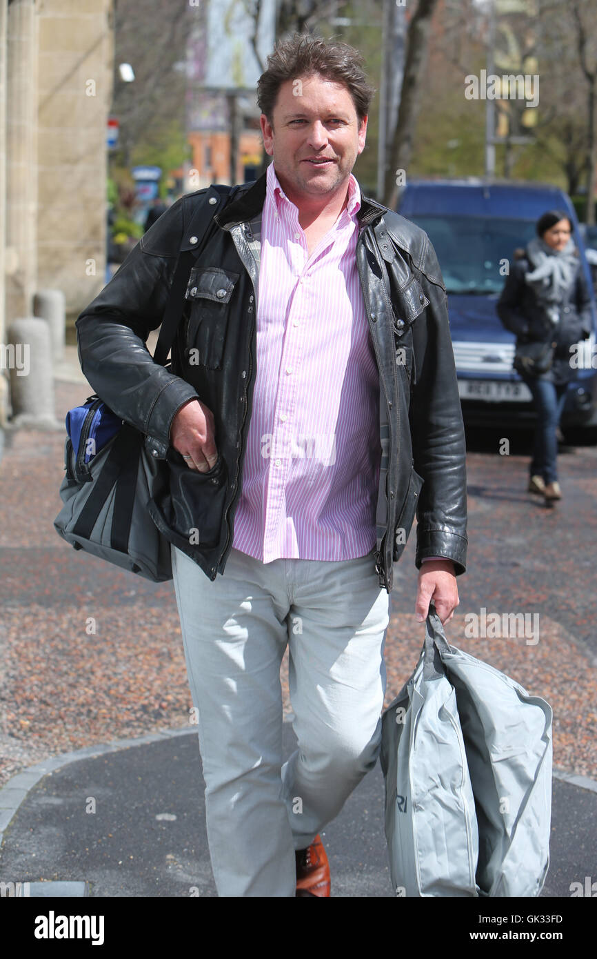 James Martin außerhalb ITV Studios mit: James Martin wo: London, Vereinigtes Königreich bei: 29. April 2016 Stockfoto