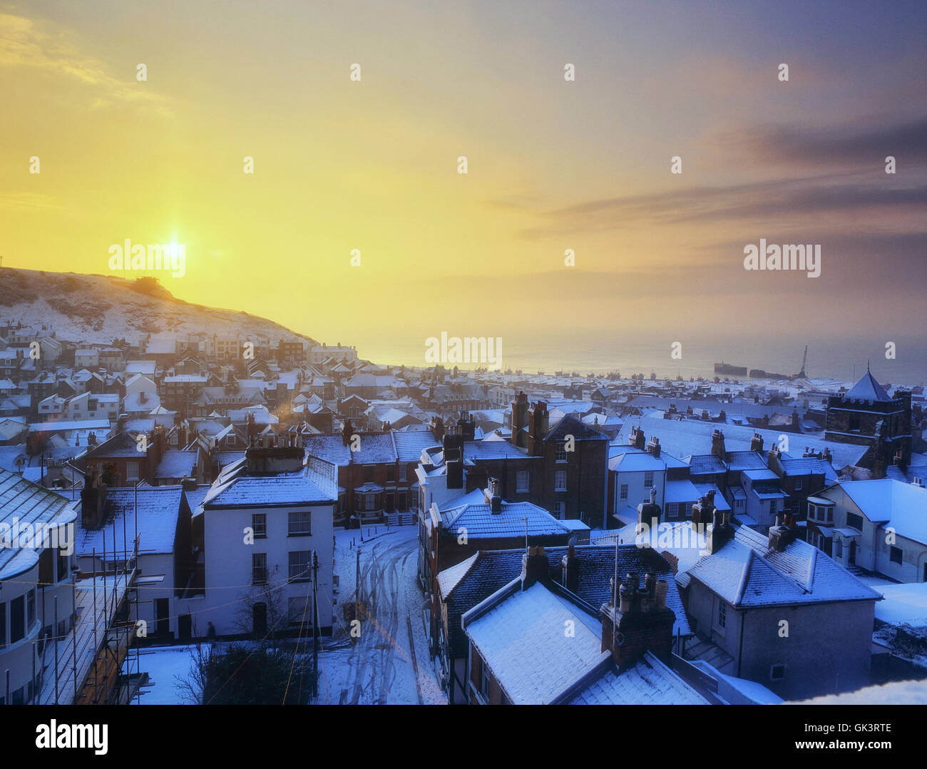 Hastings alte Stadt mit Schnee bedeckt. East Sussex. England. UK Stockfoto