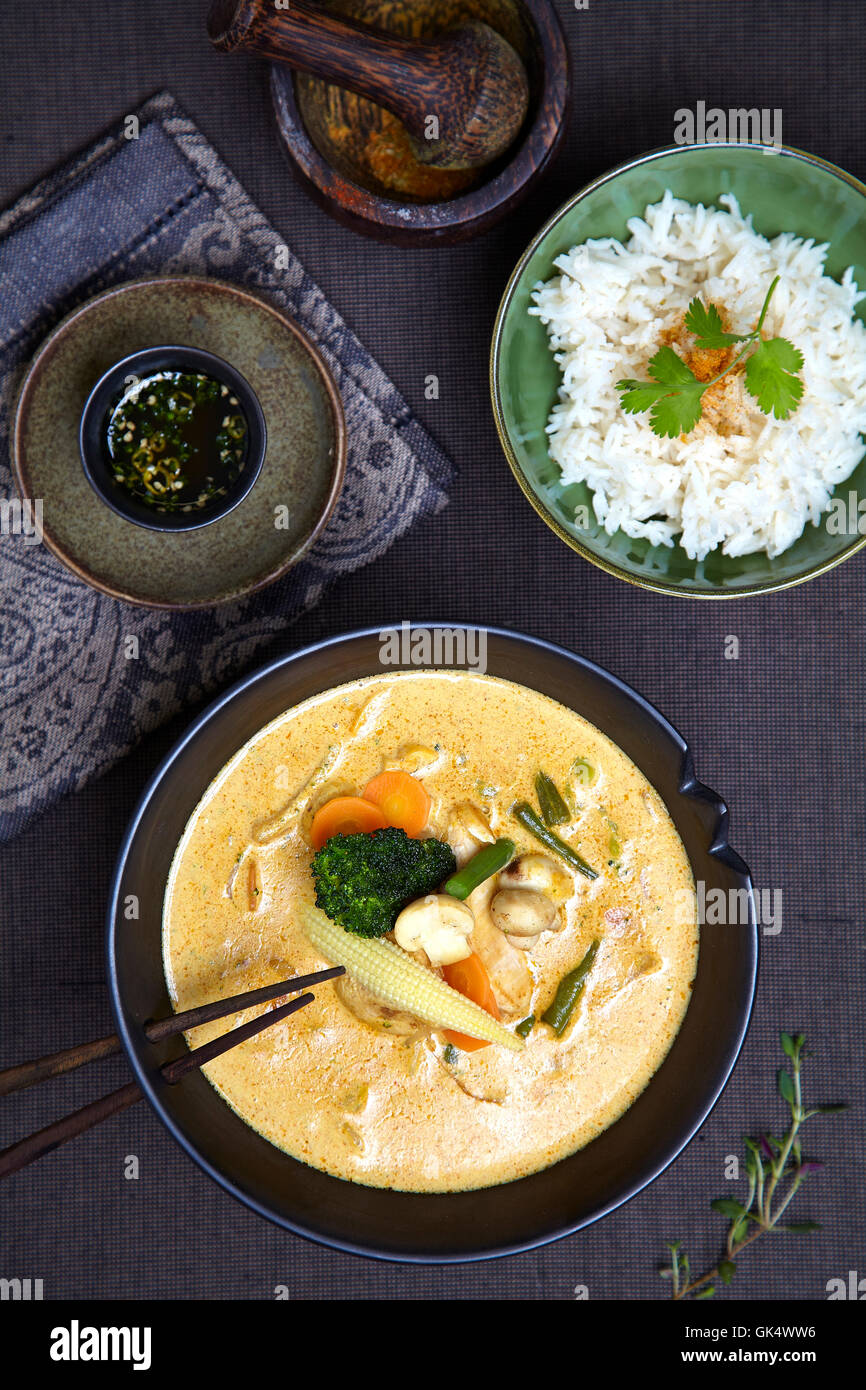 Gemüse-Curry mit Reis Stockfoto