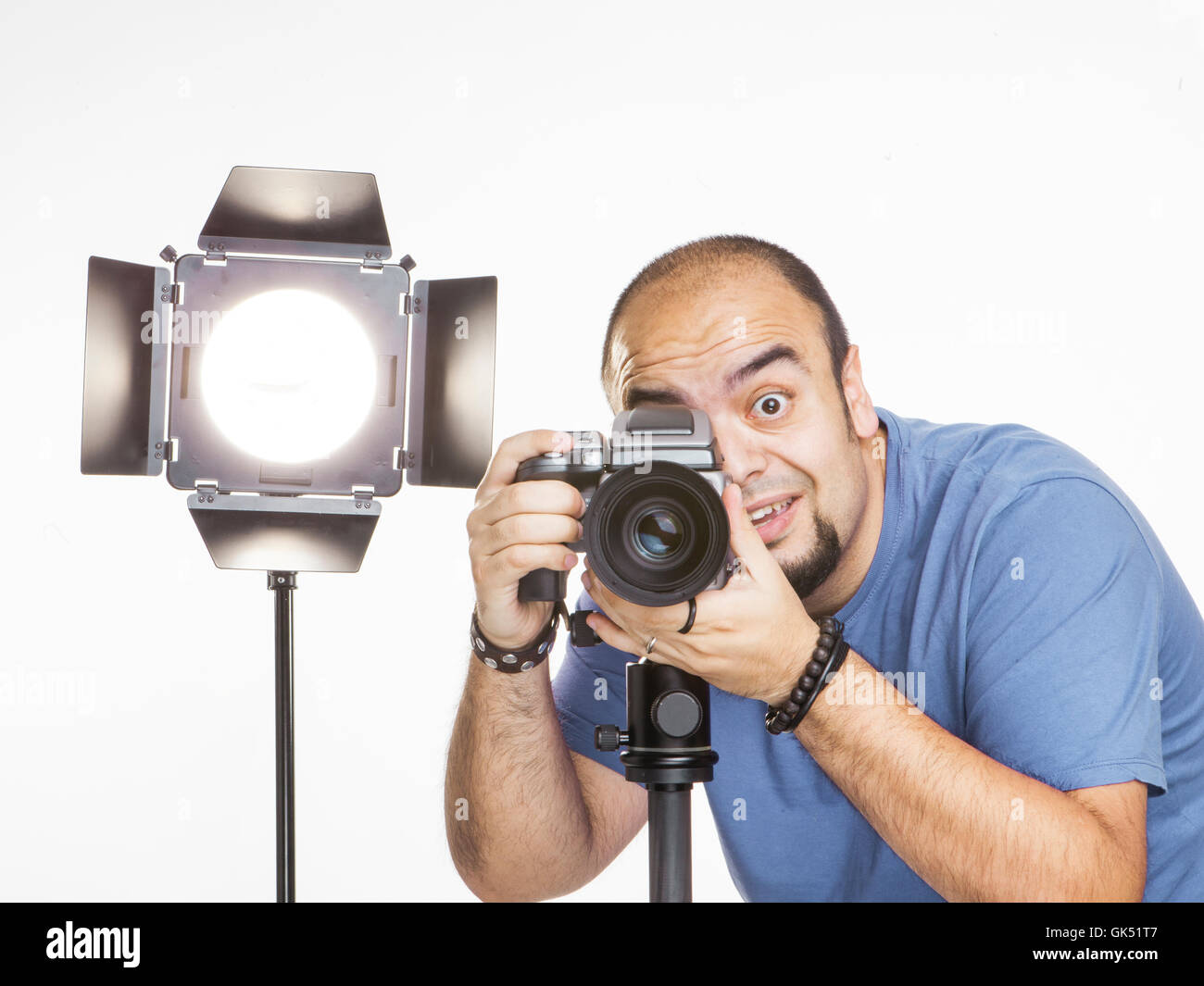 professioneller Fotograf mit Fotoausrüstung Stockfoto