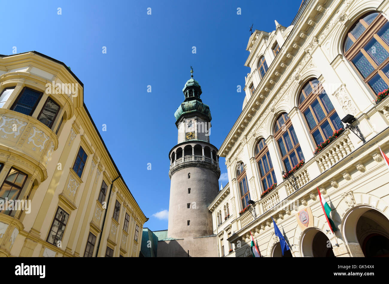 Sopron (Ödenburg): Feuer, Turm und Rathaus, Ungarn, Györ-Moson-Sopron, Stockfoto