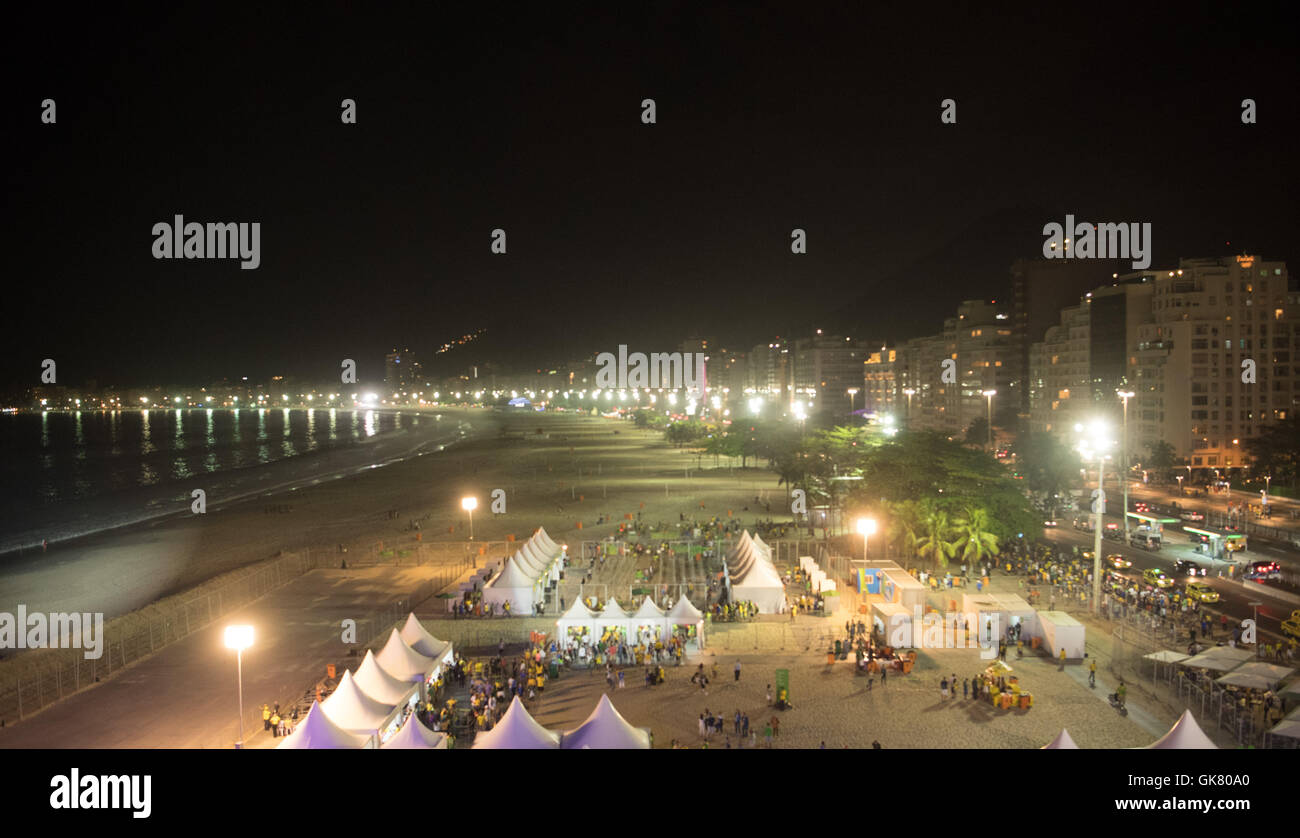 Rio De Janeiro, Brasilien. 17. August 2016. Der Strand von Copacabana in den Rio Olympischen Spielen 2016 in Rio De Janeiro, Brasilien, 17. August 2016. Foto: Soeren Stache/Dpa/Alamy Live News Stockfoto