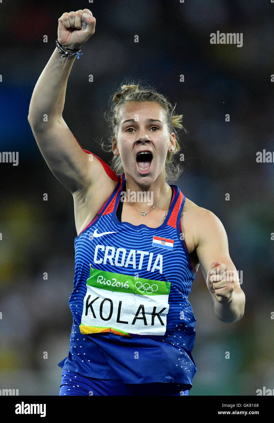 Rio De Janeiro, Brasilien. 18. August 2016. Sara Kolak Kroatiens feiert nach dem Sieg der Frauen Speer werfen Finale der Olympischen Spiele 2016 Athletic, Leichtathletik-Veranstaltungen im Olympiastadion während der Rio Olympischen Spiele 2016 in Rio De Janeiro, Brasilien, 18. August 2016. Foto: Lukas Schulze/Dpa/Alamy Live News Stockfoto