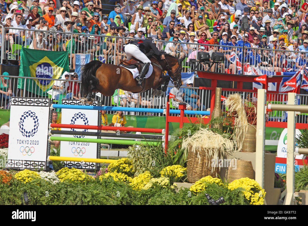 Rio de Janeiro, Brasilien. 19th. August 2016. Nick Skelton von GBR auf 'Big Star' im olympischen Springfinale der B-Runde in Rio de Janeiro, Brasilien Stockfoto