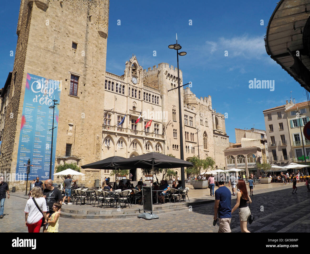 die Erzbischöfe Palace 12.-14. Jahrhundert in der Stadt Zentrum von Narbonne, Languedoc-Roussillon, Südfrankreich Stockfoto