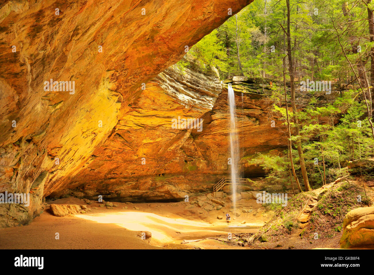 Ash-Höhle, Hocking Hills State Park, Logan, Ohio, USA Stockfoto