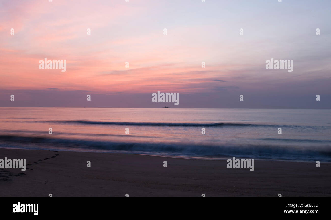 Virginia Beach Oceanfront bei Sonnenaufgang Stockfoto