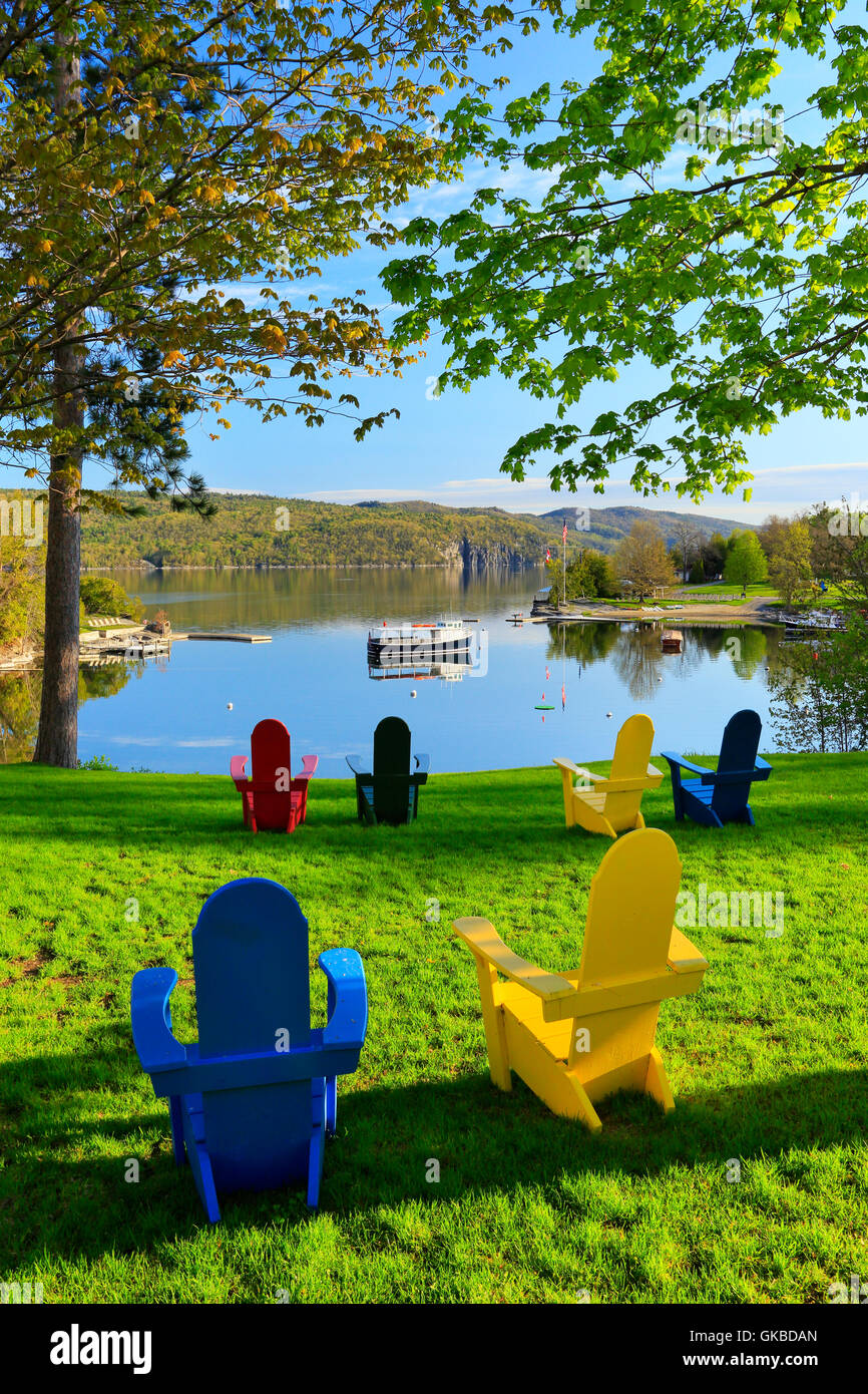 Basin Harbor Club, Blick auf Lake Champlain und den Adirondack Mountains, Vergennes, Vermont, USA Stockfoto