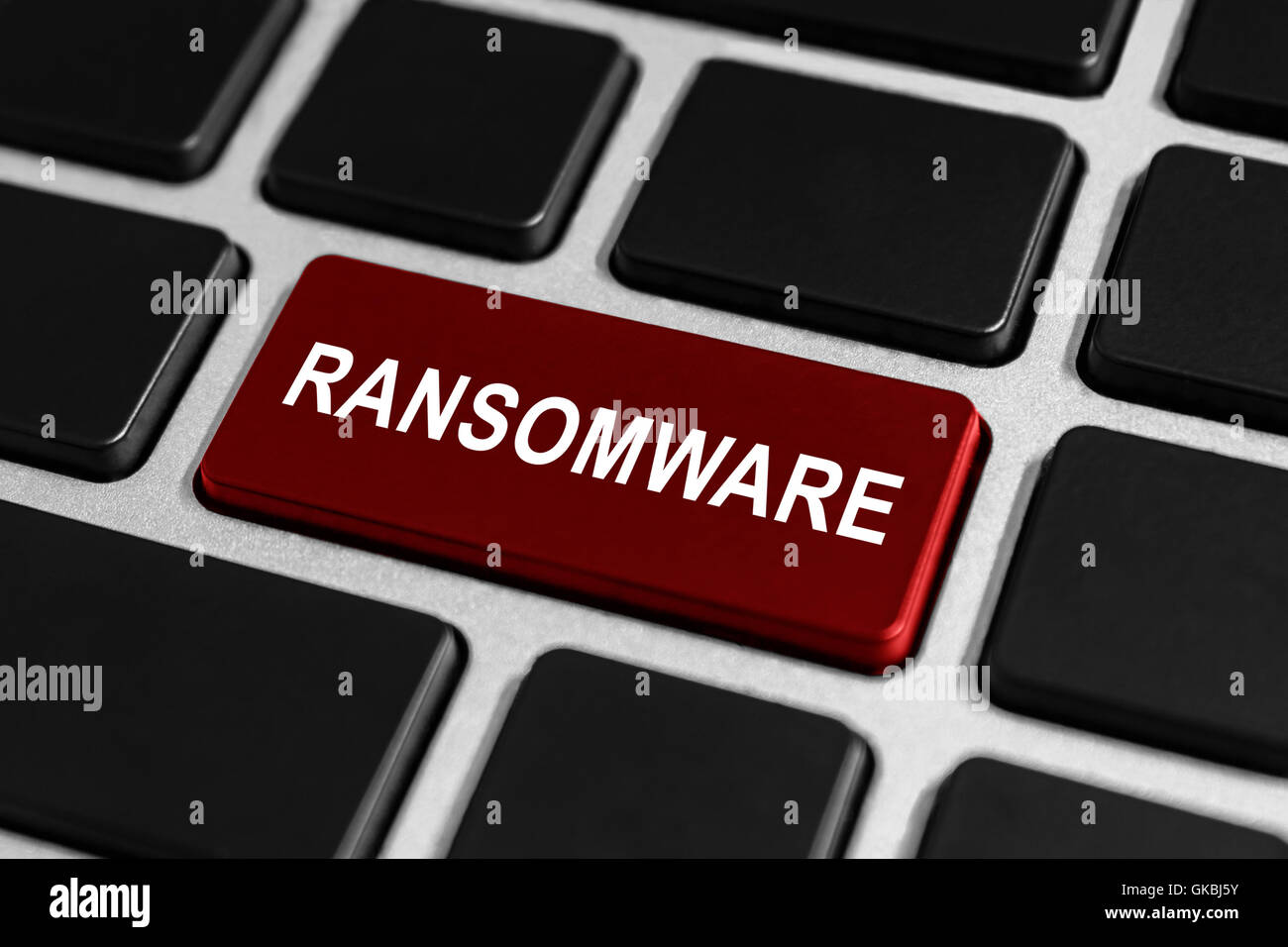 Ransomware rote Taste auf Tastatur, Business-Konzept Stockfoto