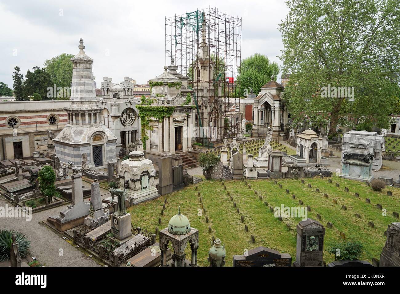 Italien: Jüdische Teil des Cimitero Monumentale di Milano. Foto vom 23. April 2016. | weltweite Nutzung Stockfoto