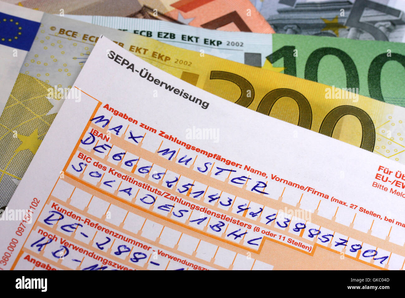 Sepa geldtransfer mit iban und bic -Fotos und -Bildmaterial in hoher ...