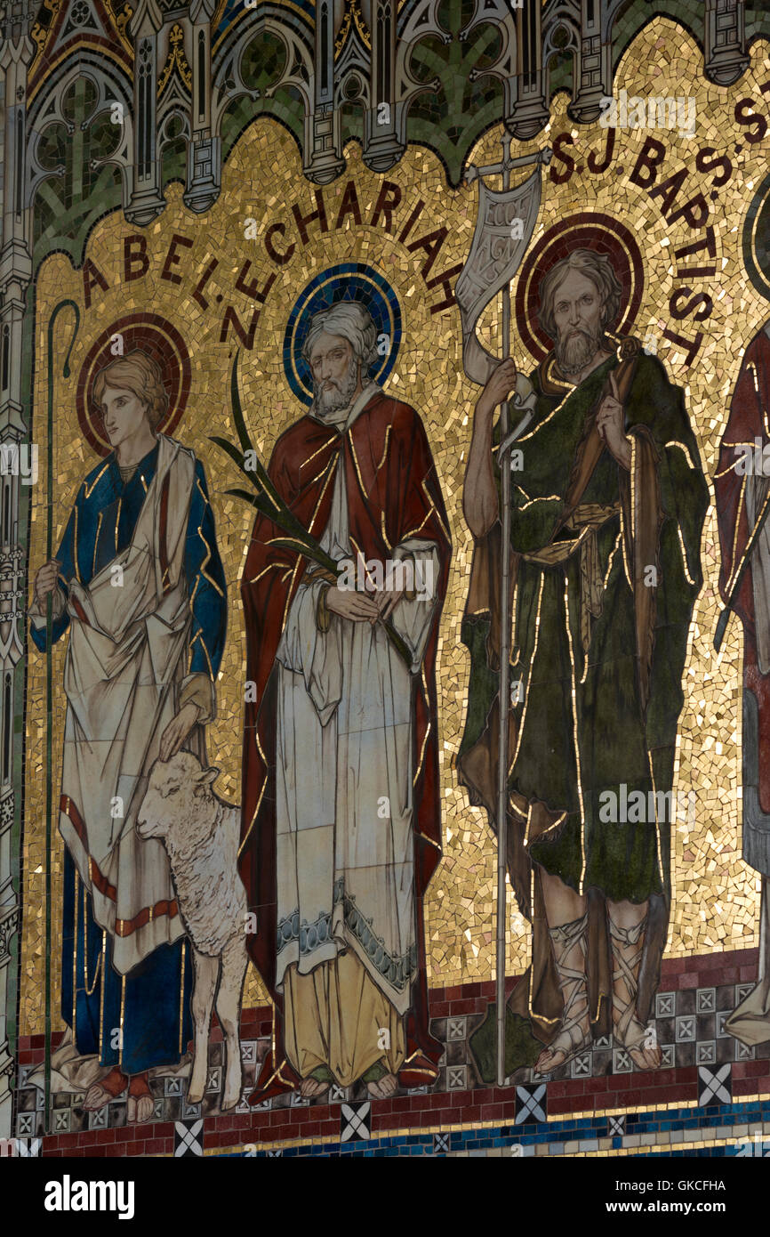 Südlichen Querschiff Mosaik in St. Marien Kirche, Buckland, Oxfordshire, England, UK Stockfoto
