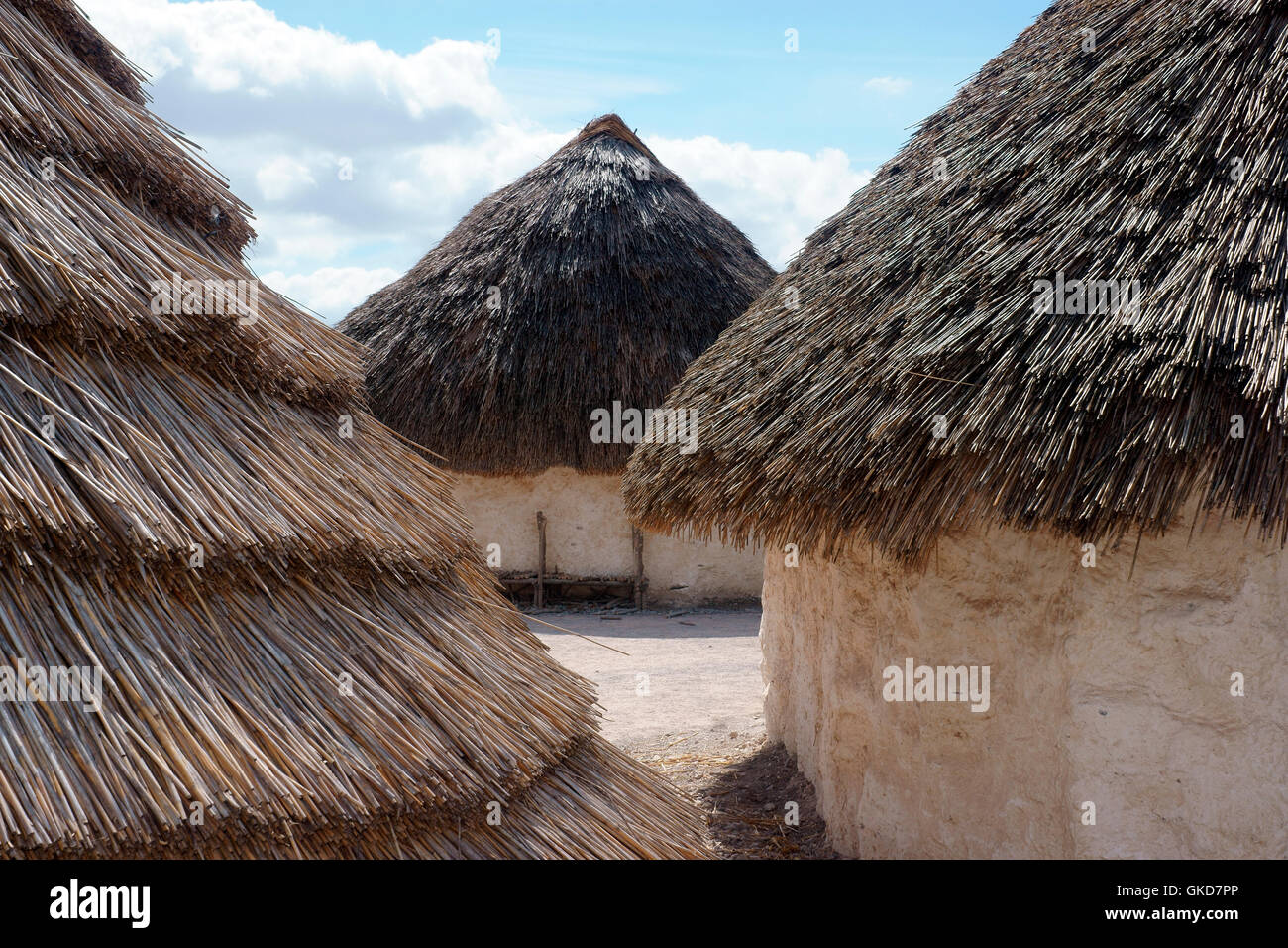 REPLICA-DORF AM STEIN HENGE. Stockfoto