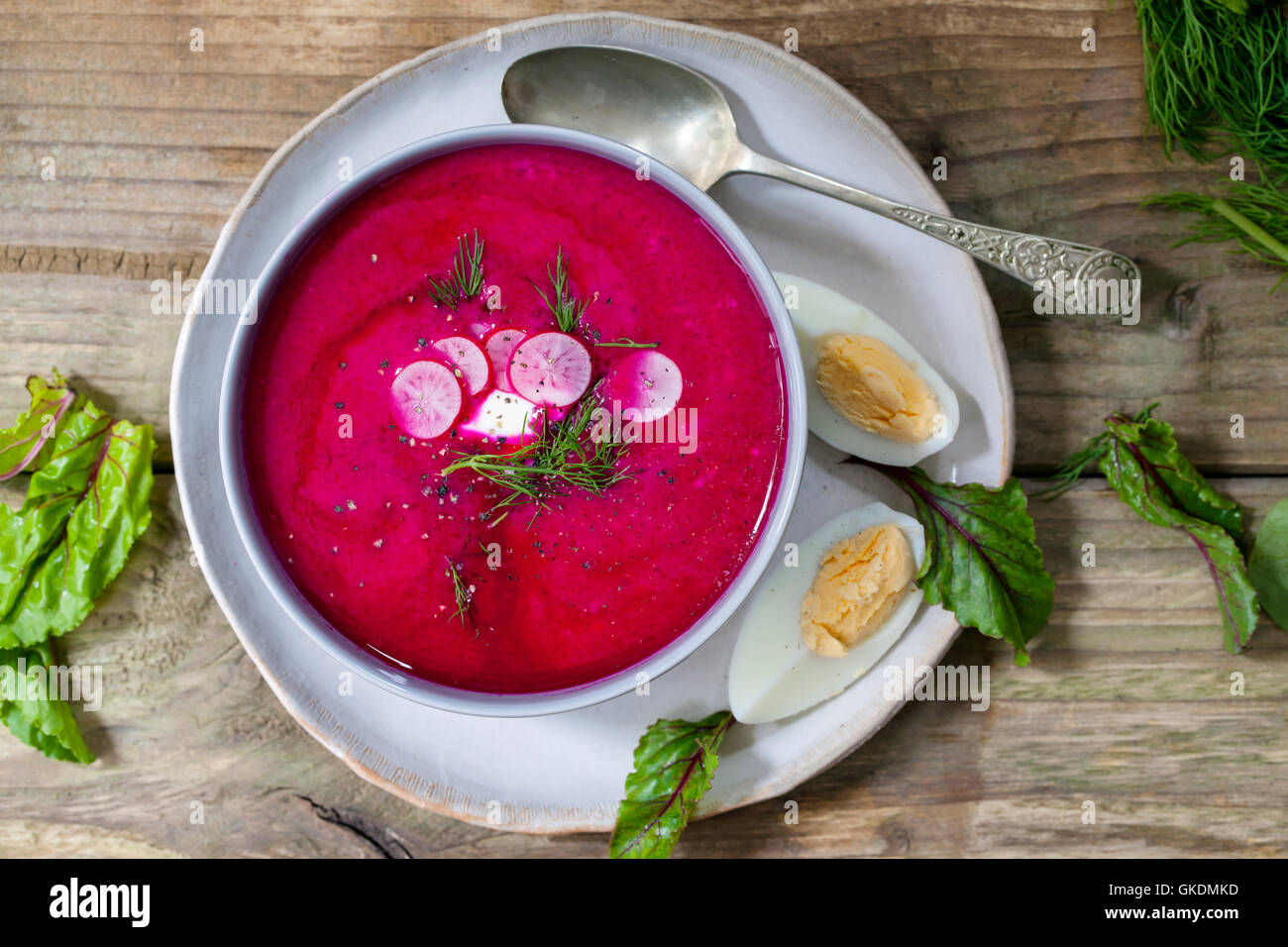 Traditionelle polnische Rote Bete Suppe Stockfoto