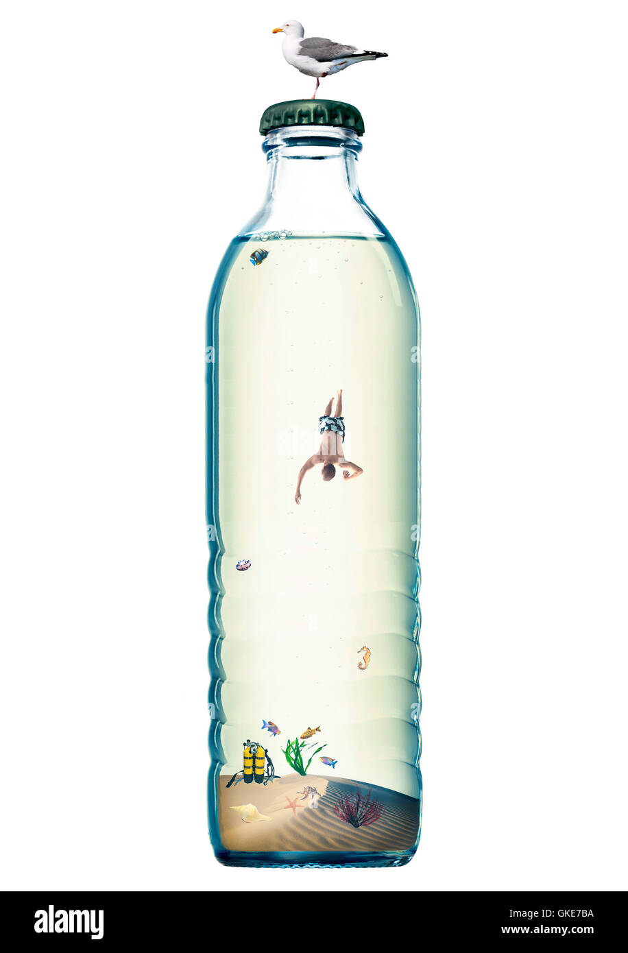 Abstrakt-Ozean in einer Flasche. Tauchen-Konzept. Isoliert auf weiss. Stockfoto